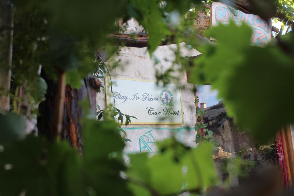 Stay In Peace Cave Hostel Göreme Exterior photo