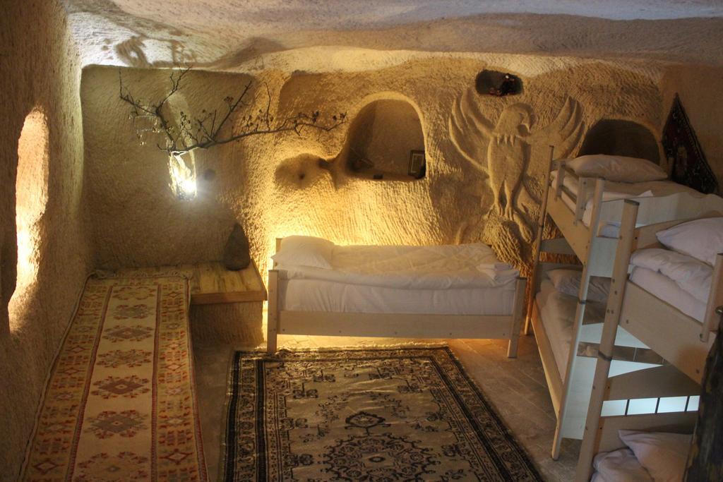 Stay In Peace Cave Hostel Göreme Exterior photo