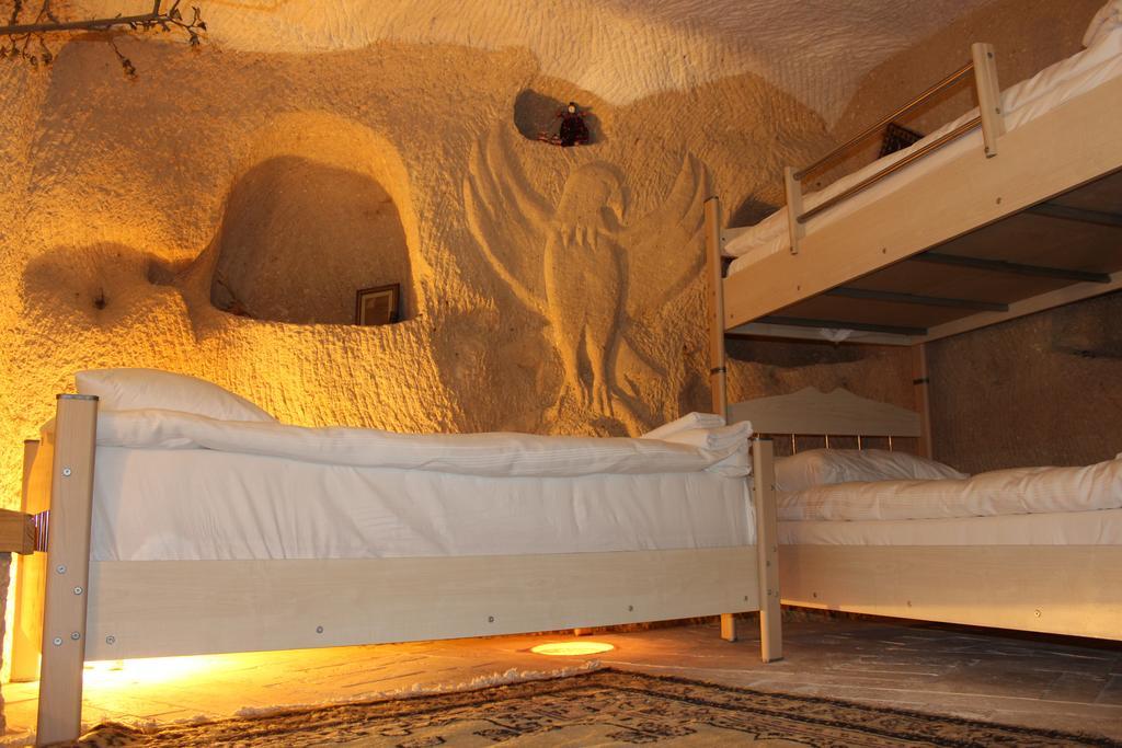 Stay In Peace Cave Hostel Göreme Exterior photo