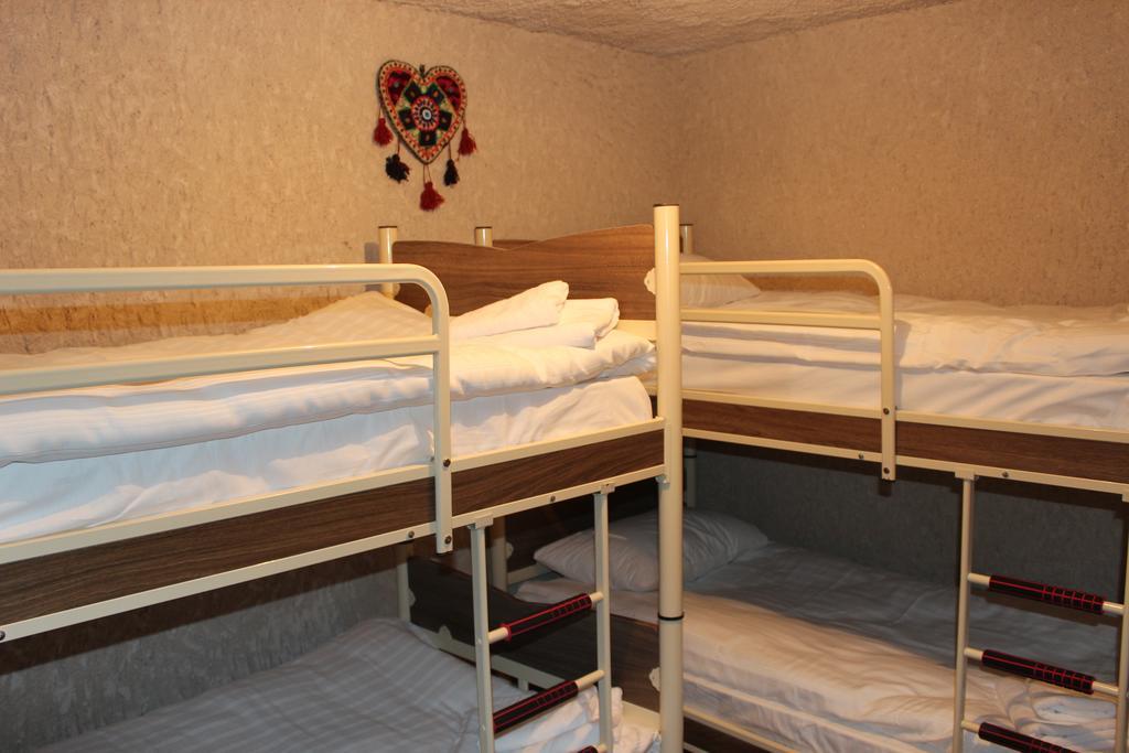 Stay In Peace Cave Hostel Göreme Room photo