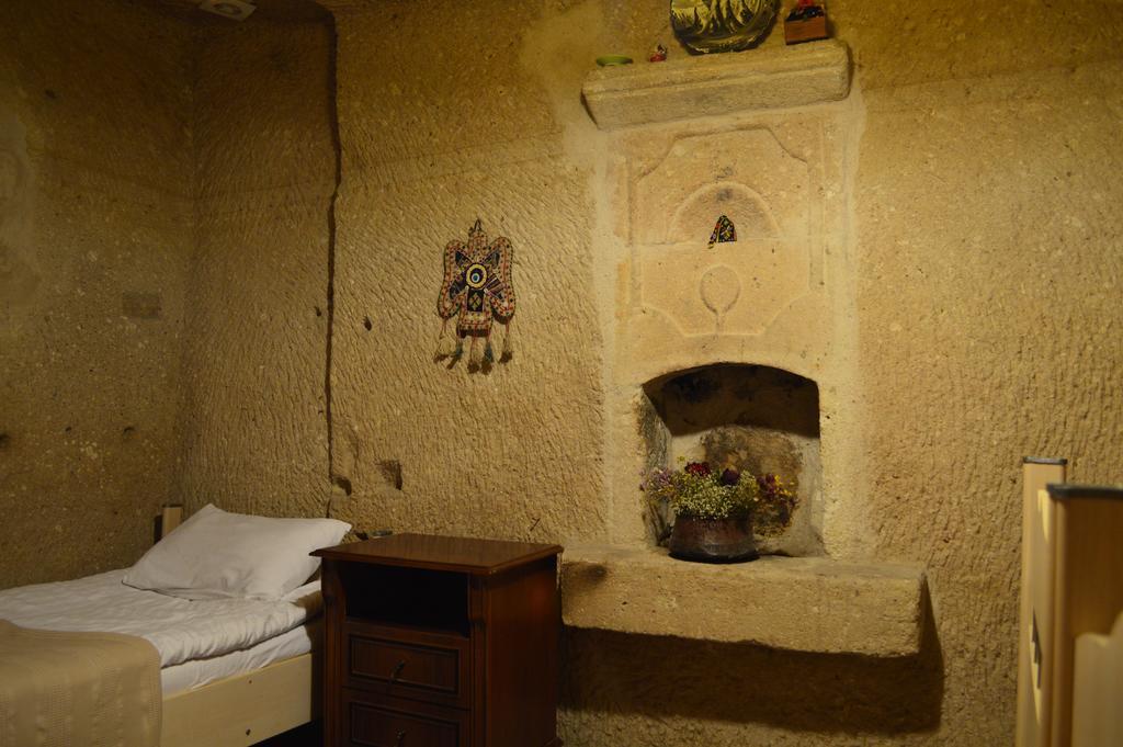 Stay In Peace Cave Hostel Göreme Exterior photo