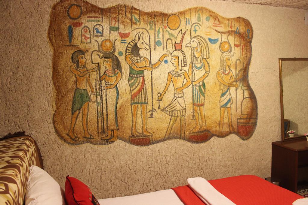 Stay In Peace Cave Hostel Göreme Exterior photo